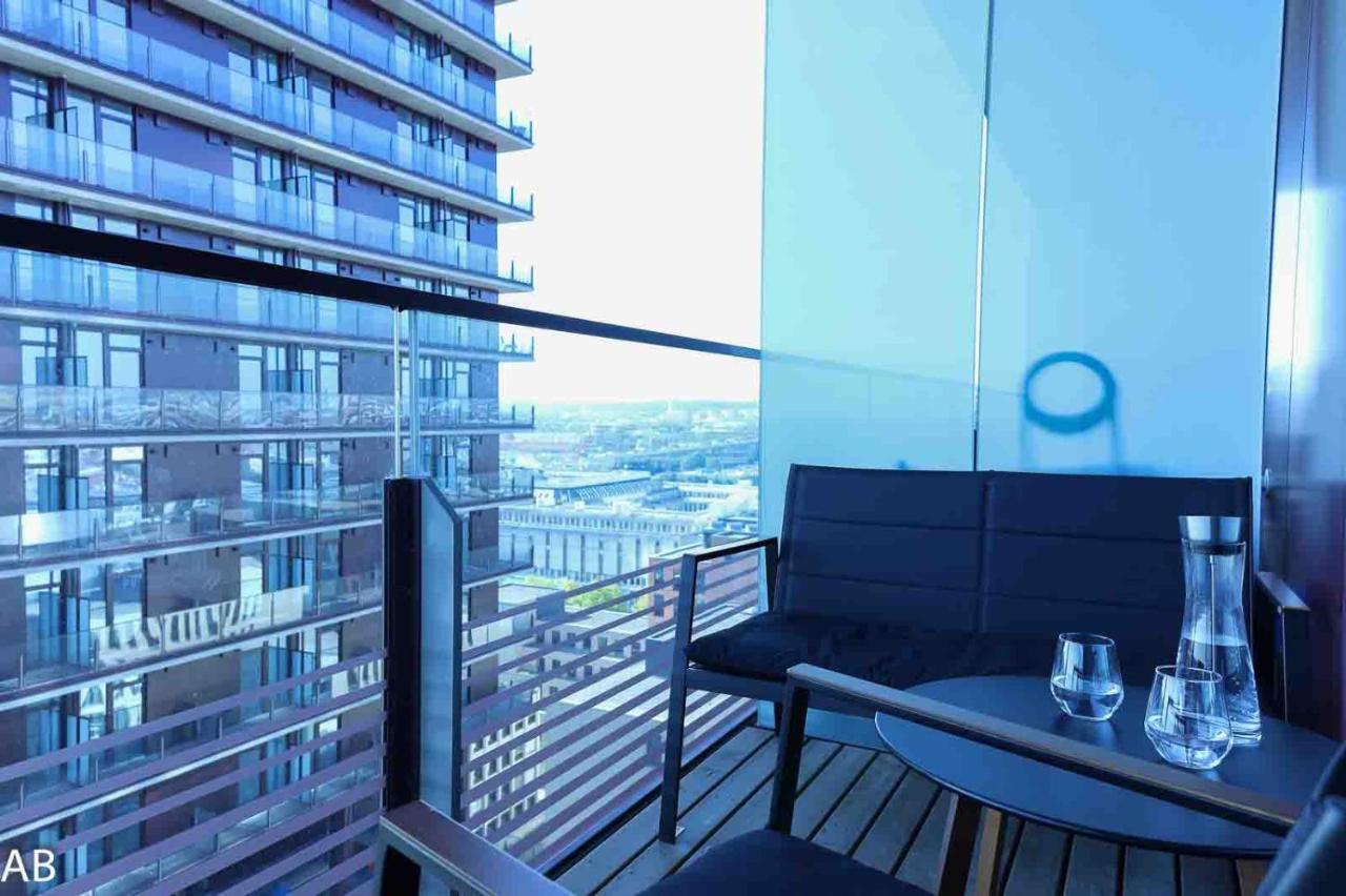 Superior Apartment & Rooftop Pool Wien Exteriör bild